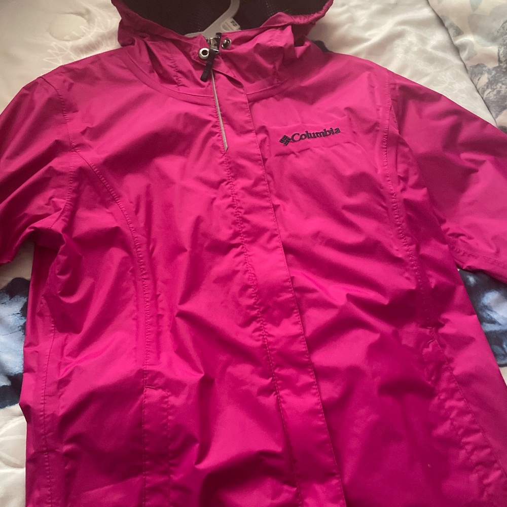 Columbia rain jacket
